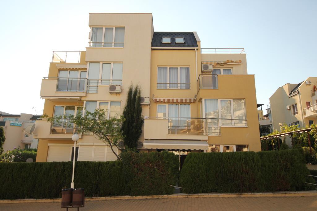 Menada Belle View Apartments สวิติ วลัส ภายนอก รูปภาพ